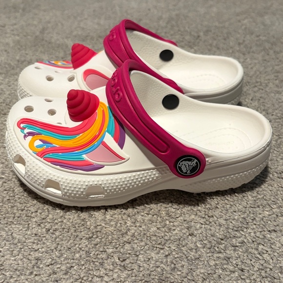 Unicorn Crocs - Picture 2 of 4